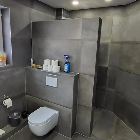 Homestay 2-wg Wohnheim Alfter
